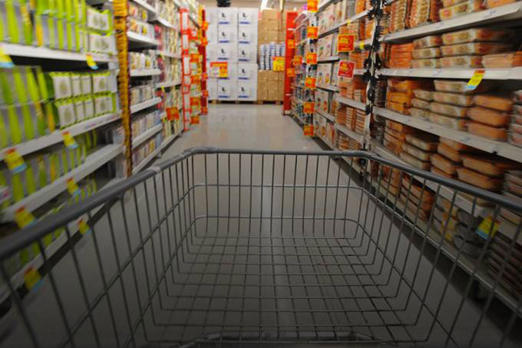 Mercado projeta inflação maior e eleva pressão por alta nos juros