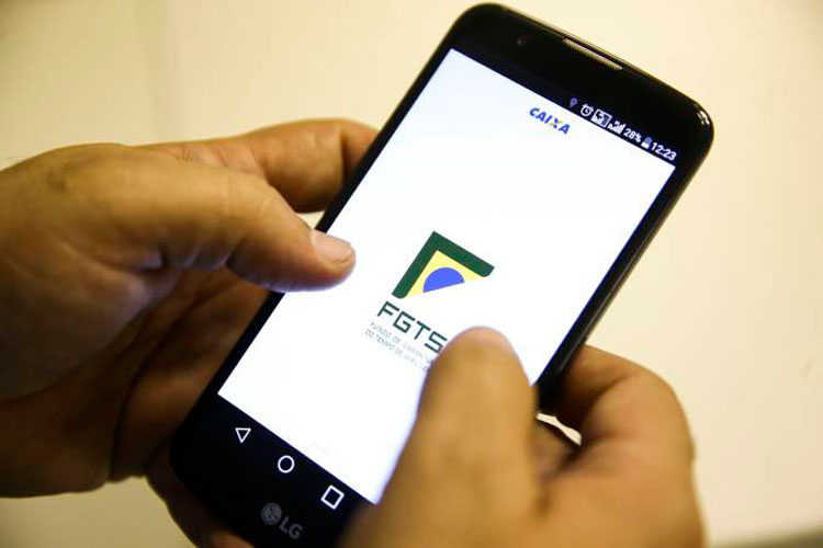 Governo quer extinguir multa de 10% do FGTS em demissão