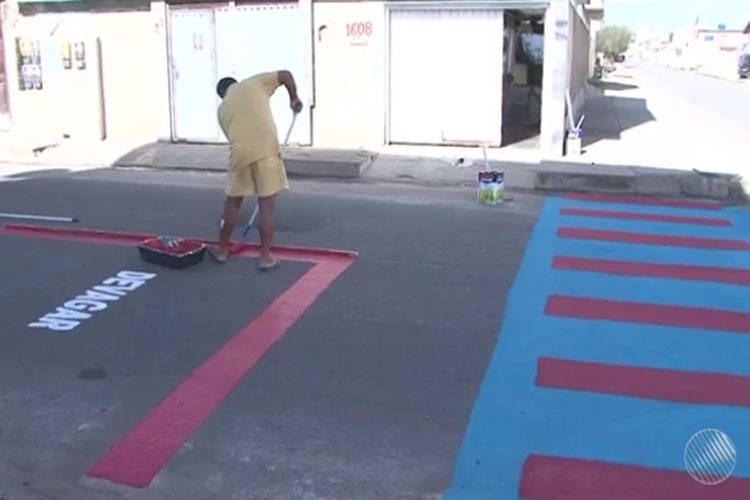 Vitória da Conquista: Morador pinta sinalização de trânsito em ruas e prefeitura condena ação