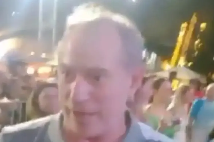 Em Fortaleza, Ciro Gomes é chamado de 'bandido' e reage com tapa no rosto de homem