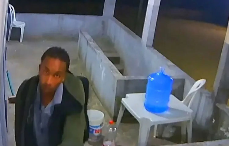 Vera Cruz: Grupo invade igreja e assalta participantes de culto