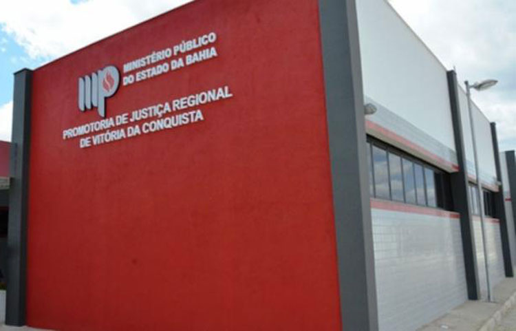 MP-BA cumpre mandado em operação que apura ameaça de morte a juiz em Vitória da Conquista