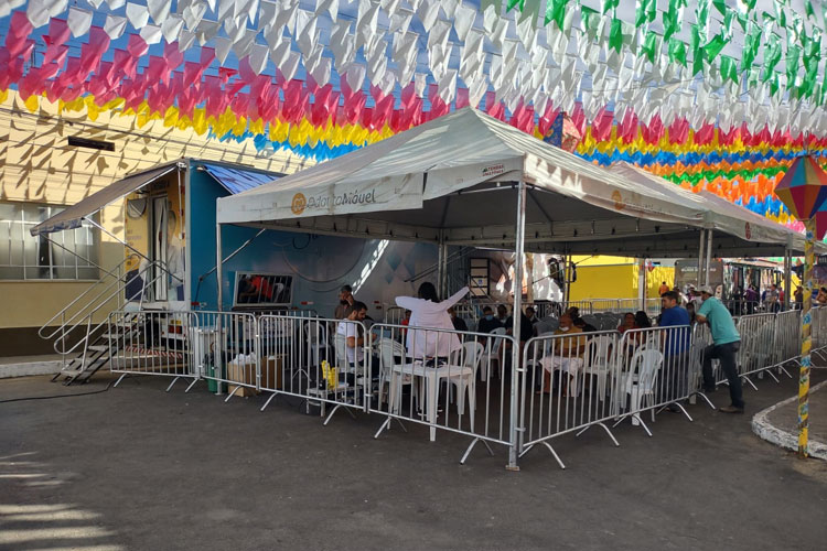 Mutirão de saúde atende mais de 1200 pacientes em Malhada de Pedras