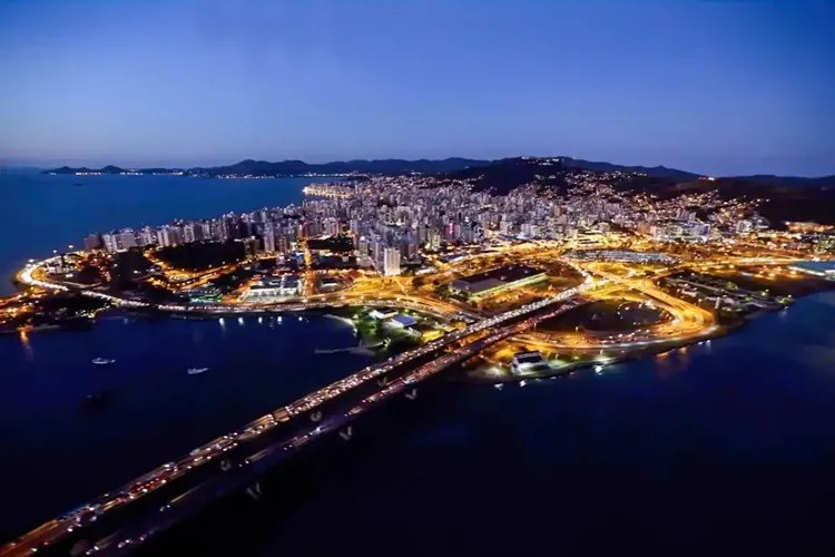 Florianópolis decreta situação de emergência pública por casos de SRAG