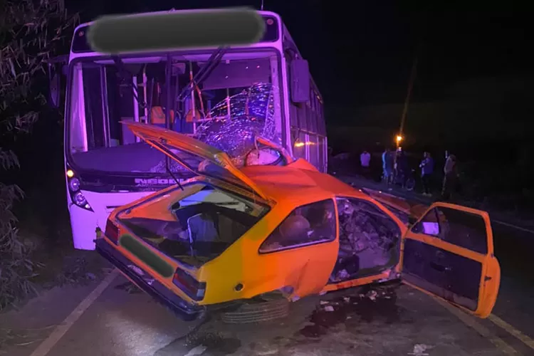 Carcereiro da delegacia de Barra da Estiva e sua esposa morrem em acidente na BA-142