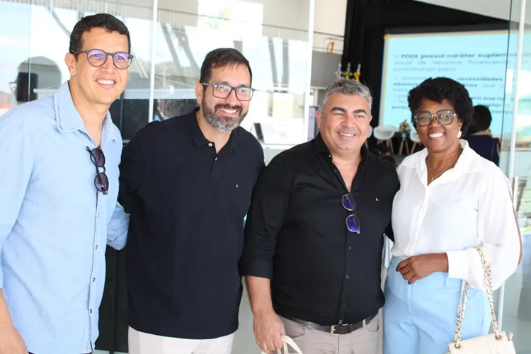 Secretários municipais do Sertão Produtivo abordam importância do PDDE em Brumado