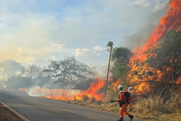 7º BBM está em várias frentes de prevenção e combate a incêndios no sudoeste baiano