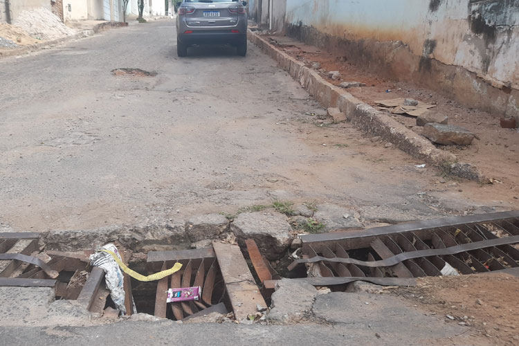 Brumado: Boca de lobo estoura pneu de carro e idoso cobra ressarcimento dos prejuízos