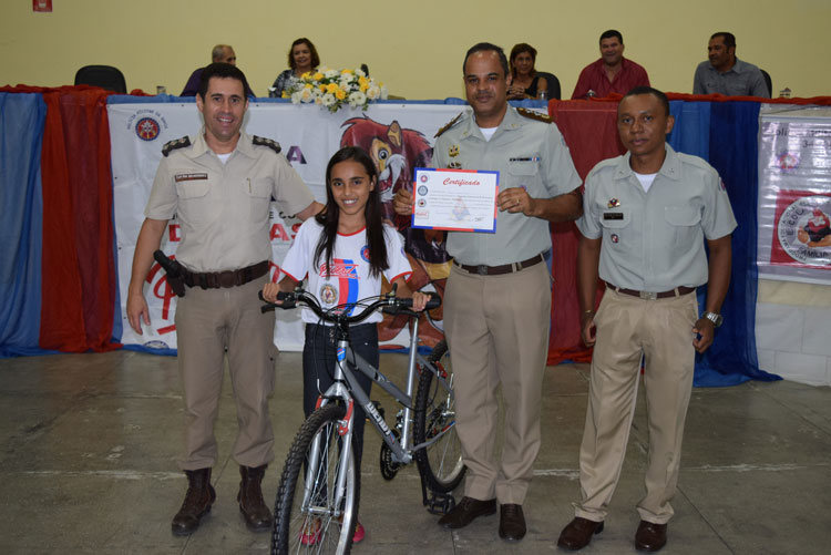 PM forma turma do primeiro semestre de 2017 do Proerd em Brumado