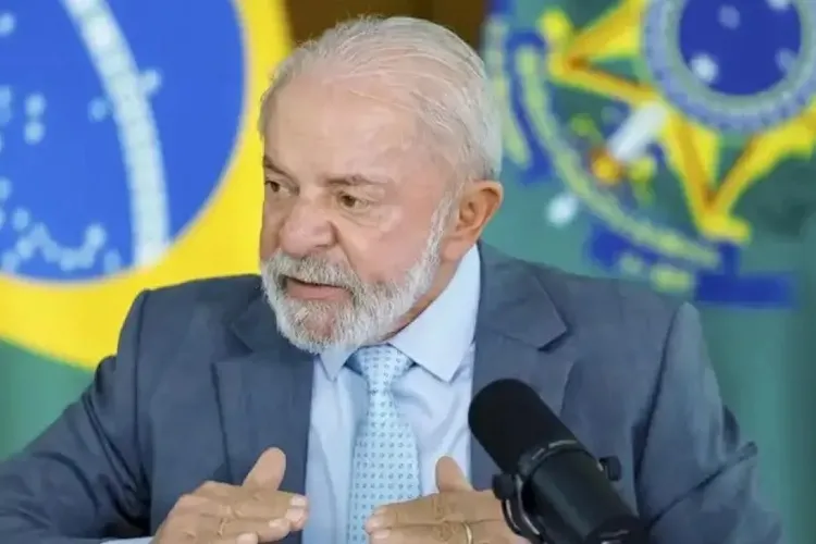 Lula diz para a revista alemã que, se perder para Flávio Bolsonaro, vai aceitar o resultado