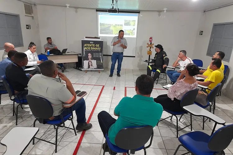 Atenção nas passagens em nível das ferrovias é tema na Semana de Trânsito em Brumado