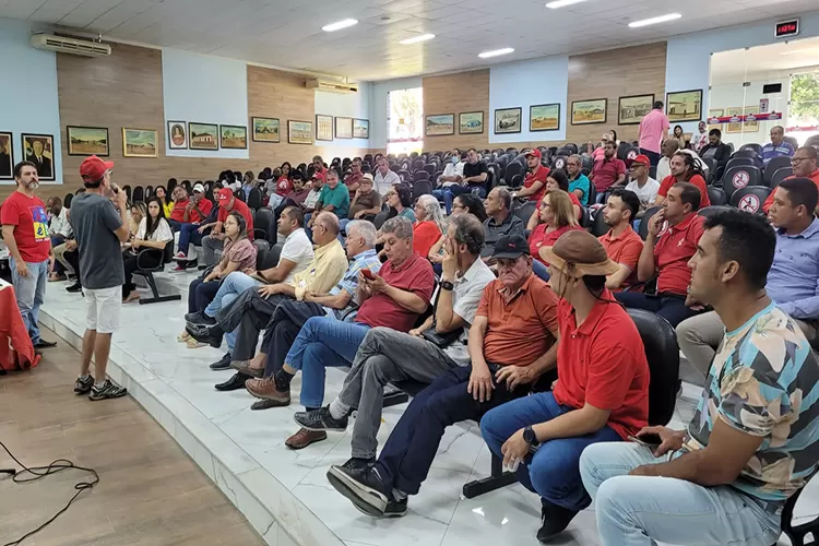 Encontro do PT dá início às articulações do partido visando às eleições 2024 em Brumado