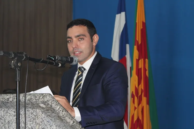 'Vice atuante': Malucinho Abreu diz que estará lado a lado com Fabrício Abrantes