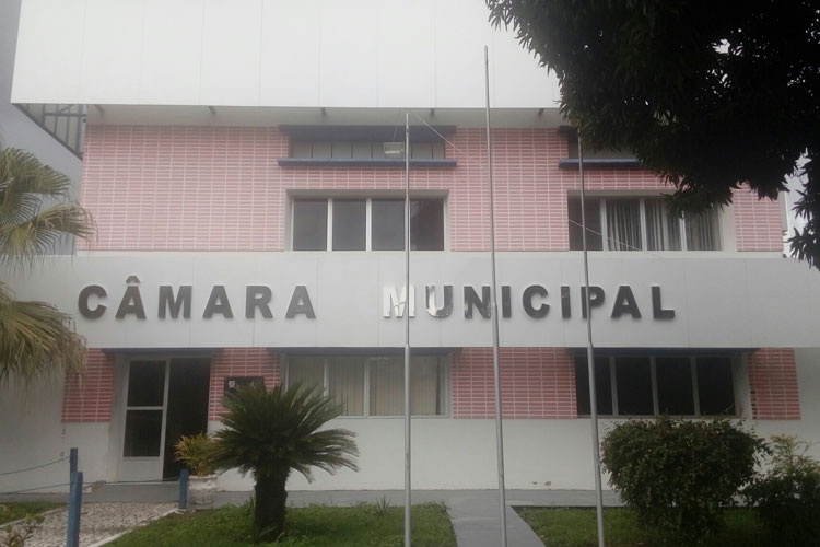 Justiça determina suspensão de contrato de escritório de contabilidade com Câmara de Itapetinga