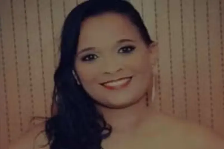 Estudante morre após batida entre moto e carro na BR-116 em Serrinha