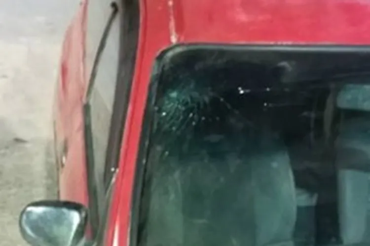 Conflito entre vizinhos termina com tiros e carro depredado em distrito de Guanambi