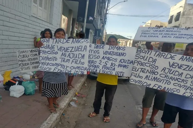 Famílias de indígenas venezuelanos são deixadas em Brumado pela prefeitura de Caculé