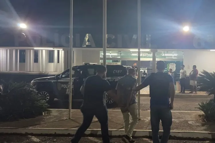 Reza financeira: Grupo de Brumado 'abençoava' cartões para furtar idosos no Distrito Federal