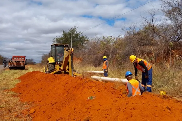Implantação de adutora duplicará oferta da água fornecida em Ibiassucê