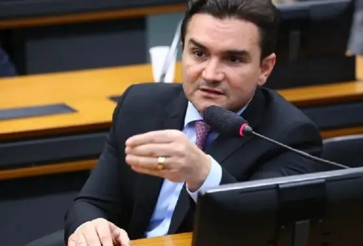 Celso Sabino é confirmado no Ministério do Turismo