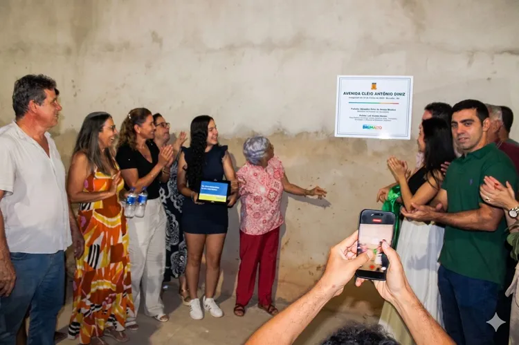 Brumado: Prefeito encerra espera de décadas e inaugura nova Avenida Cléio Diniz