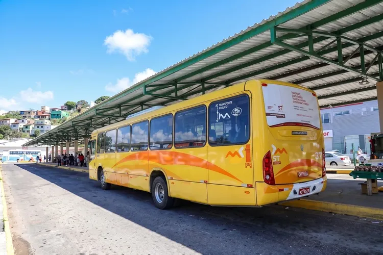 Mesa de diálogo busca soluções para o transporte coletivo em Ilhéus
