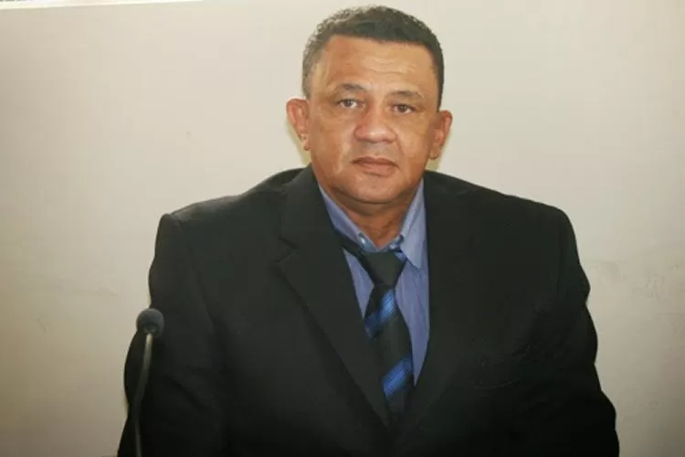 Ex-prefeito de Botuporã é multado pelo TCM