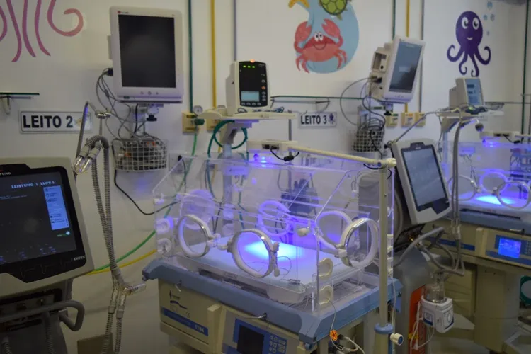 Com cardiopatia grave, recém-nascido de Macaúbas precisa de transferência urgente para sobreviver