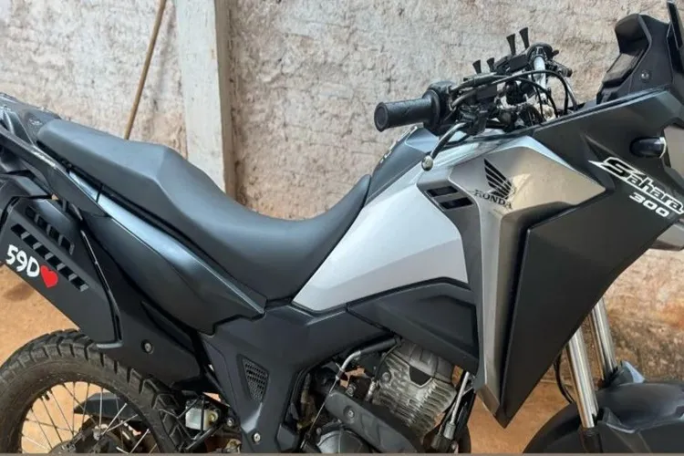 Homem fura bloqueio e 4ª CIPM apreende motocicleta clonada em Érico Cardoso