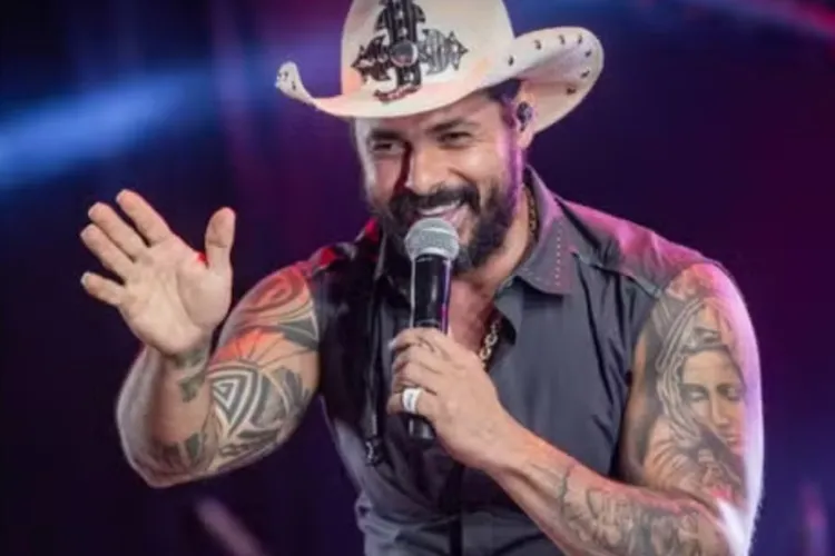 Morre aos 41 anos o cantor sertanejo João Carreiro