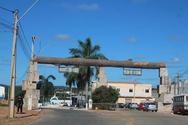 Contas de 2024 de Presidente Jânio Quadros são aprovadas