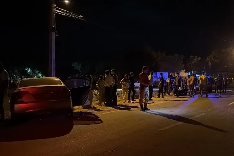 BA-612: Grave acidente entre dois carros deixa 10 feridos na zona rural de Guanambi