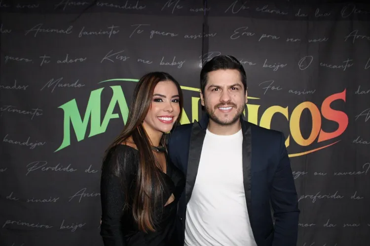 Banda Magníficos comemora 30 anos na abertura do São João de Macaúbas