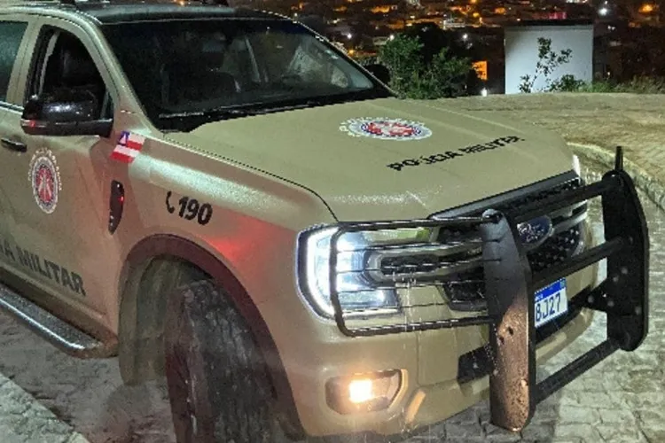 Homem embriagado tenta sufocar esposa e acaba ferido por faca em Anagé