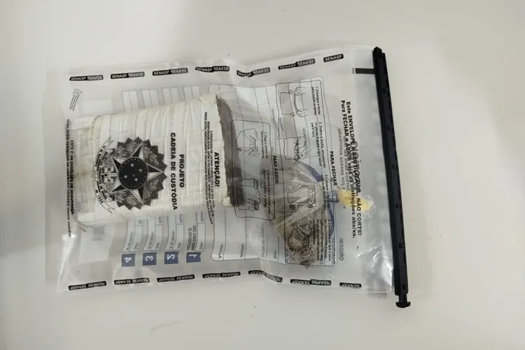Homem é preso por esfaquear morador e tentar fugir com drogas em Macaúbas
