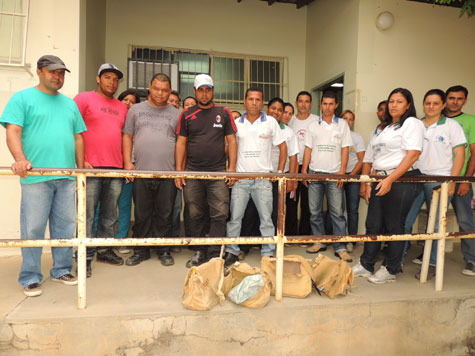 Agentes de endemias estão paralisados em Brumado