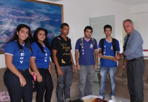 Brumado: Estudantes reivindicam melhorias no setor de iluminação pública