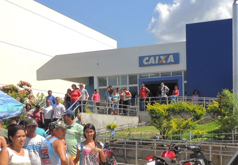 Caixa abre novo concurso com vaga de R$ 8 mil