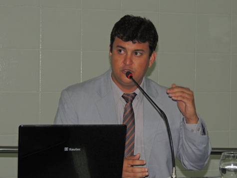 Castilho: ?A justiça baiana está esbaldando em altos salários?