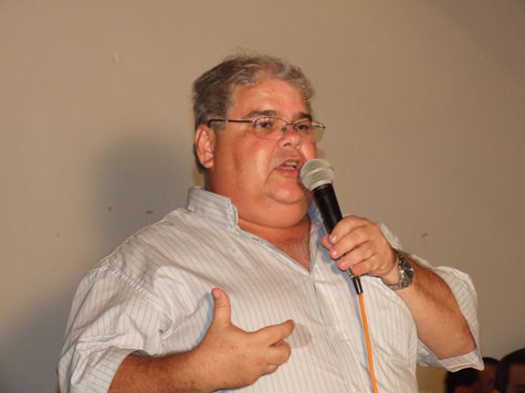 Lúcio comemora pesquisa e assegura que governo do PT na Bahia não tem uma única marca
