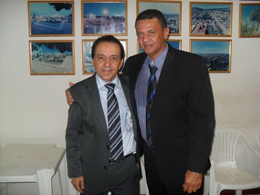 Vice-prefeito assume prefeitura de Botuporã