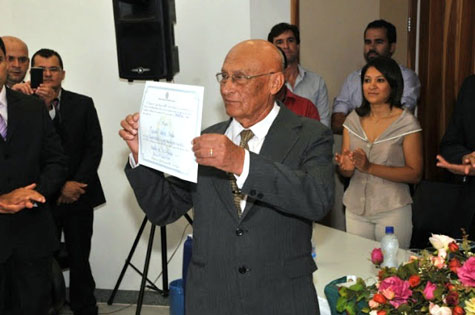 Correntina: Juiz Maurício Kertzman concede liminar e Ezequiel deixa o comando da cidade