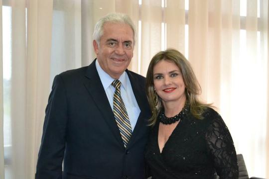 Ivana Bastos participa de homenagem ao senador Otto Alencar