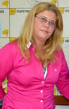 Pindaí: Prefeita reduz o próprio salário, do vice e do secretariado