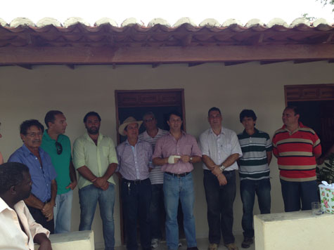 João Bonfim e Arthur Maia dialogam com lideranças de Rio do Antônio
