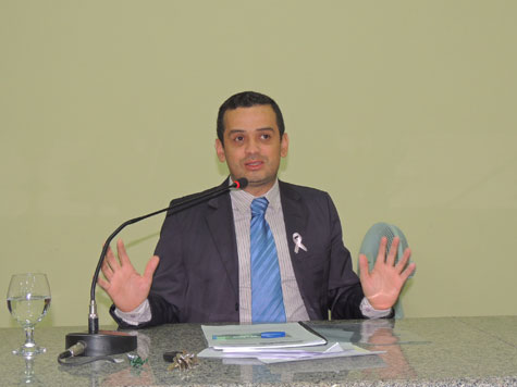 ?Brumado não pode mais servir de escada para Vitória Conquista se fortalecer?, diz Weliton Lopes