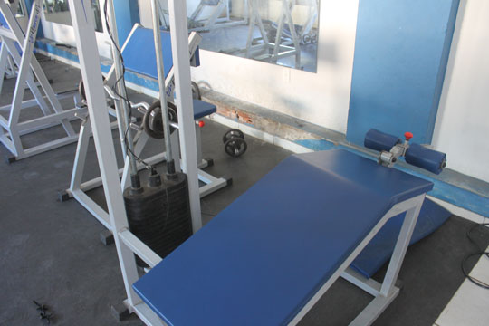 Brumado: Atletas cobram melhorias para a academia do ginásio de esportes