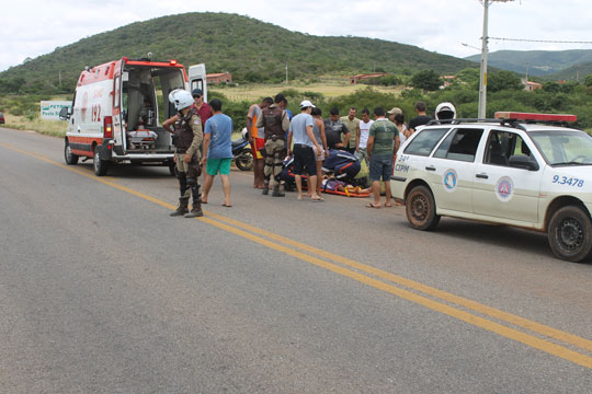 Brumado: Para evitar colisão, jovem capota veículo na BA-148