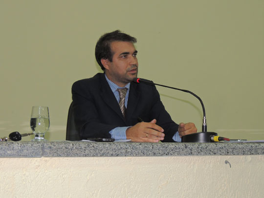 Eleições 2016: Chapa de Alessandro Lôbo segue sem vice definido em Brumado