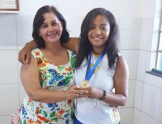 Brumado: Aluna da rede pública é selecionada para Agenda 2017 da Fundação Banco do Brasil